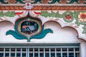 brown green and white floral vine wall embossed decor